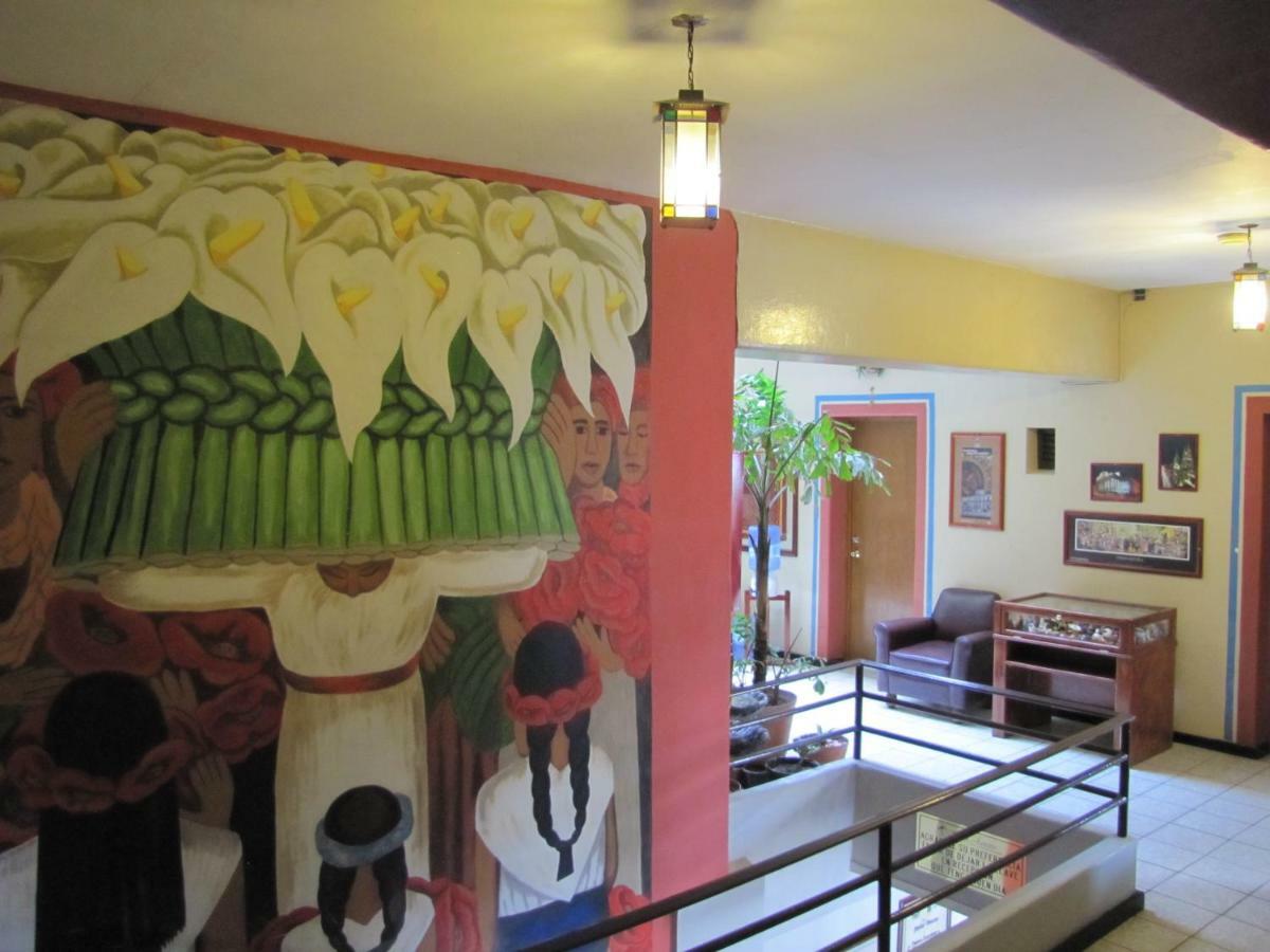 Hotel Janeiro Guadalajara Esterno foto
