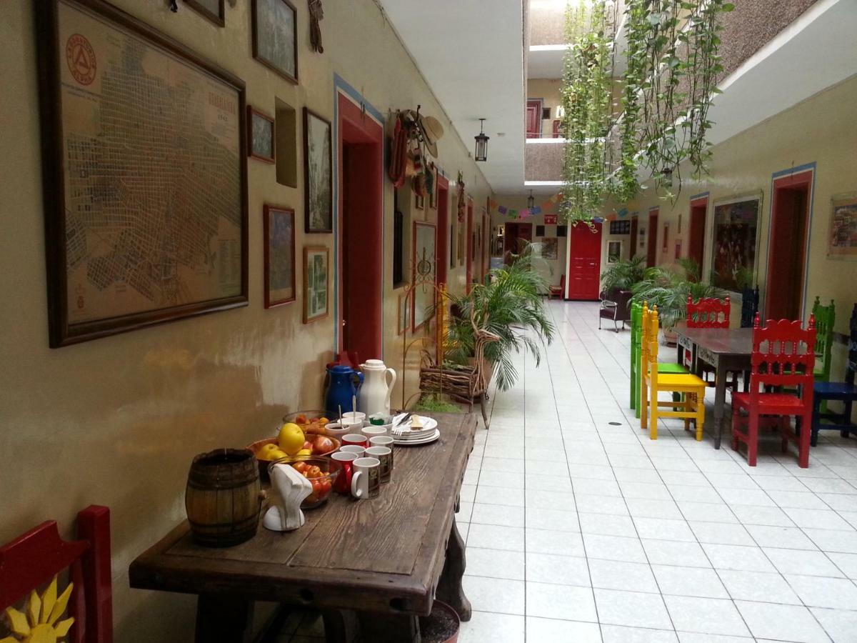 Hotel Janeiro Guadalajara Esterno foto