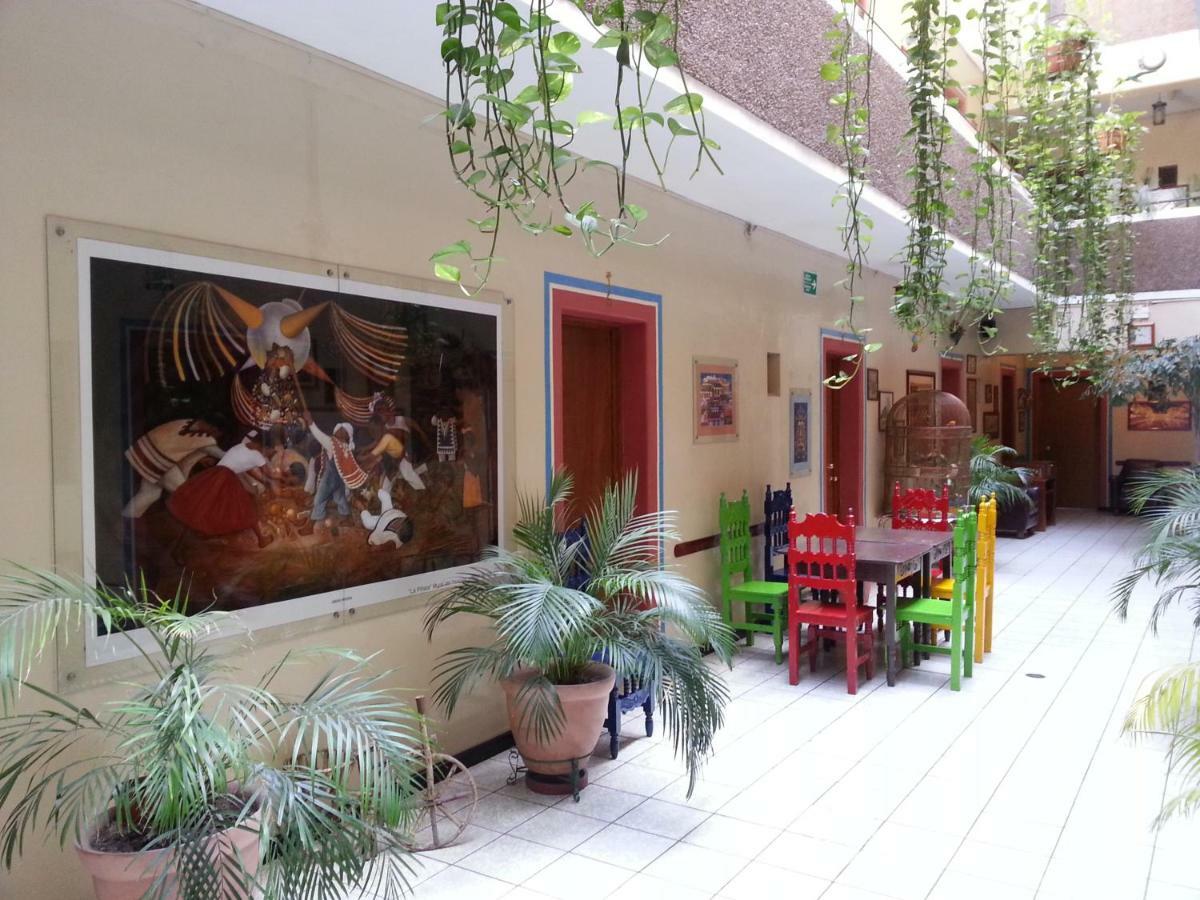 Hotel Janeiro Guadalajara Esterno foto